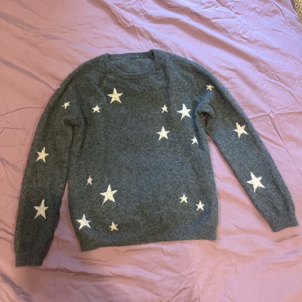 100% Cashmere Sweater - Gray & White Star Pattern